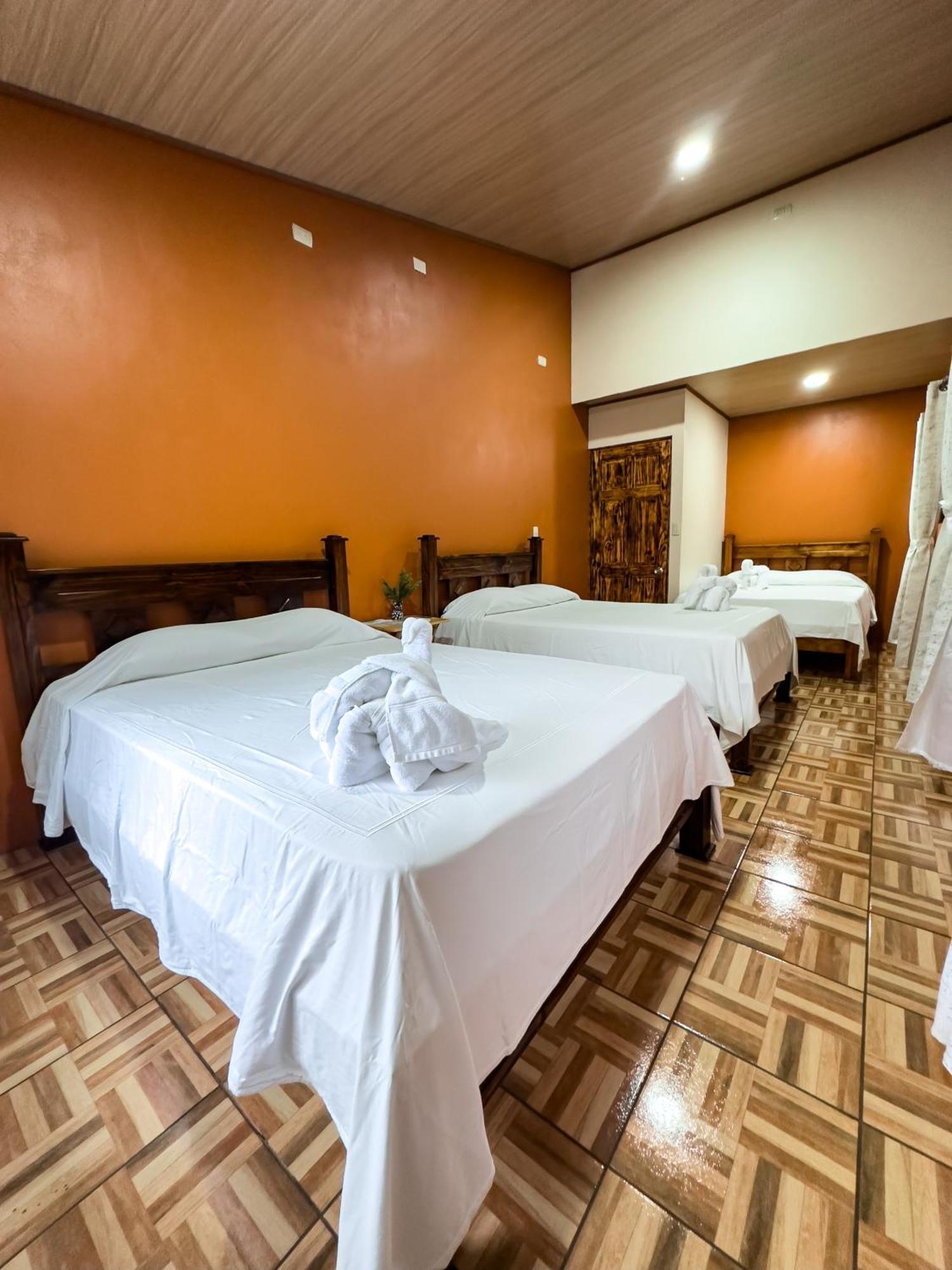 Cabanas Rio Escondido En La Fortuna Exterior photo